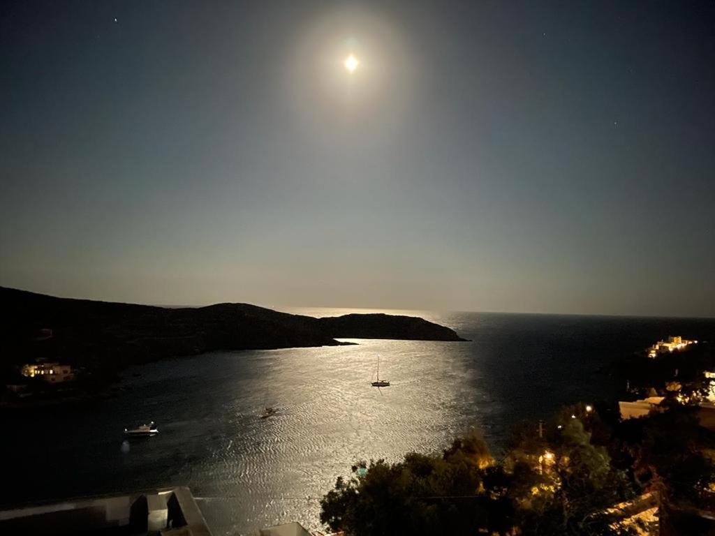 Vacation House With Stunning View - Vari  Bagian luar foto