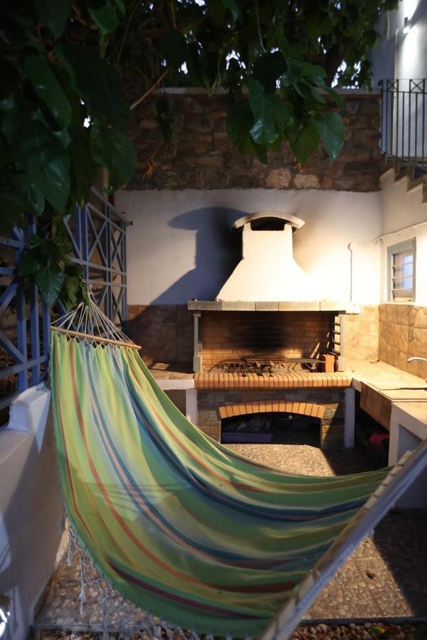 Vacation House With Stunning View - Vari  Bagian luar foto